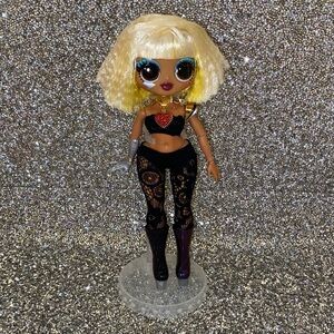 Lol Surprise OMG Remix Rock Fame Queen Fashion Doll